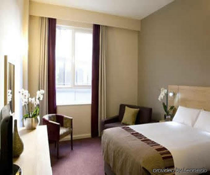 Leonardo Hotel